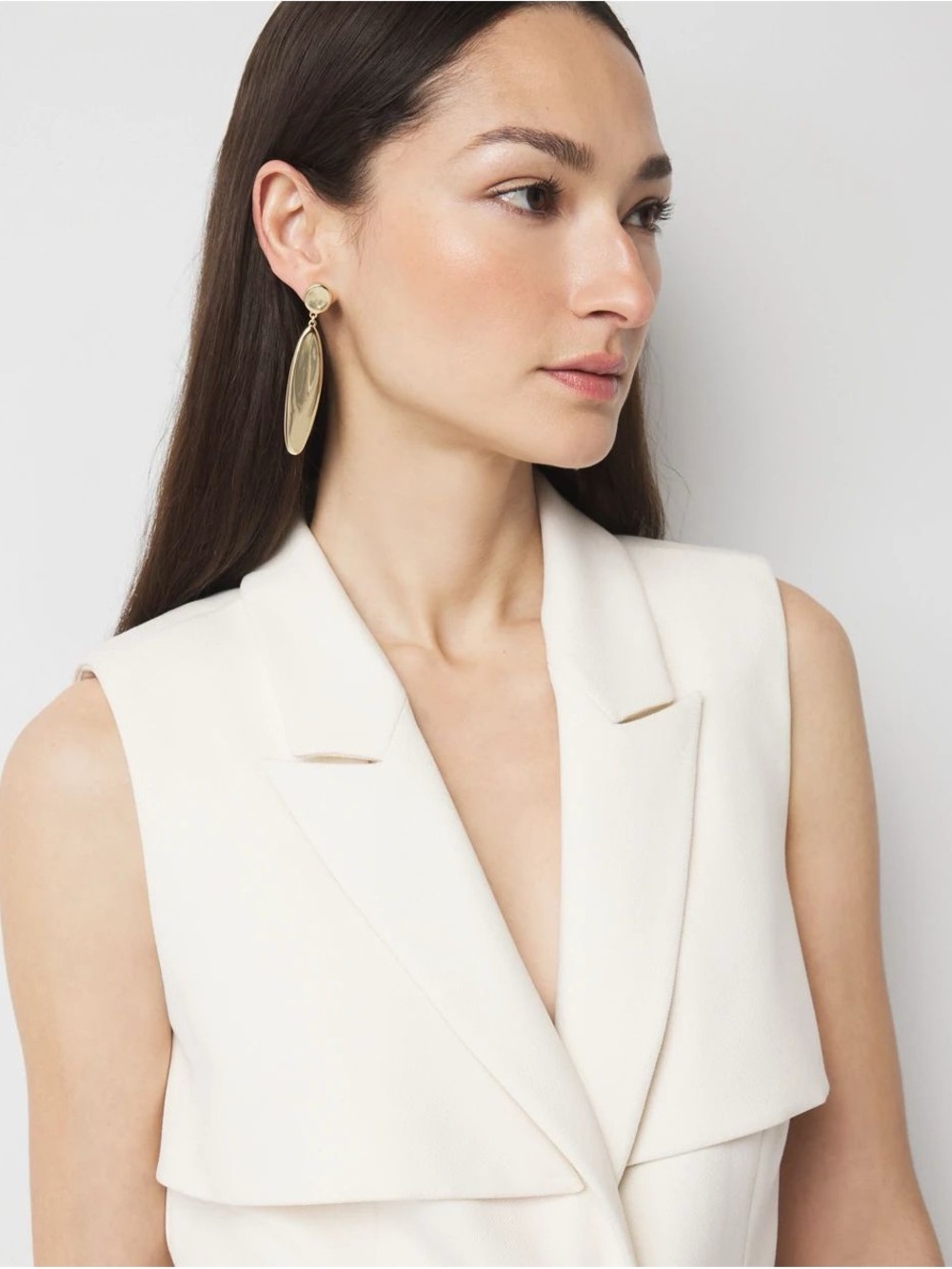 White House Black Market Cream Sleeveless Belted Blazer Vest - Picture 3 of 5